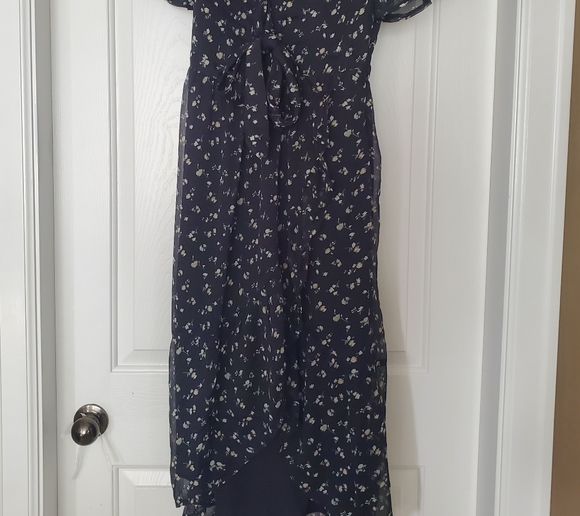 Floral black dress for spring - Picture 2 of 4